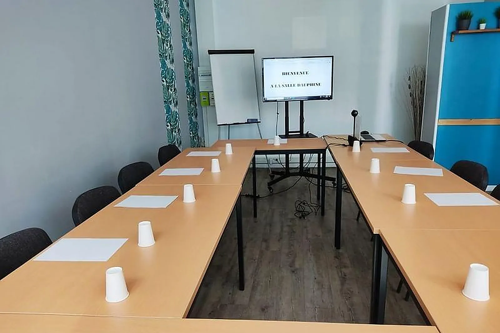 Lieux événementiels, SALLE DAUPHINE 89