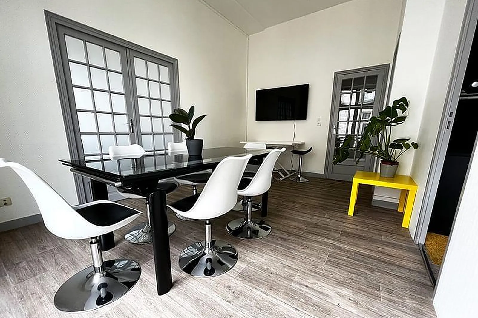 Lieux événementiels, SALLE D'ORLÉANS