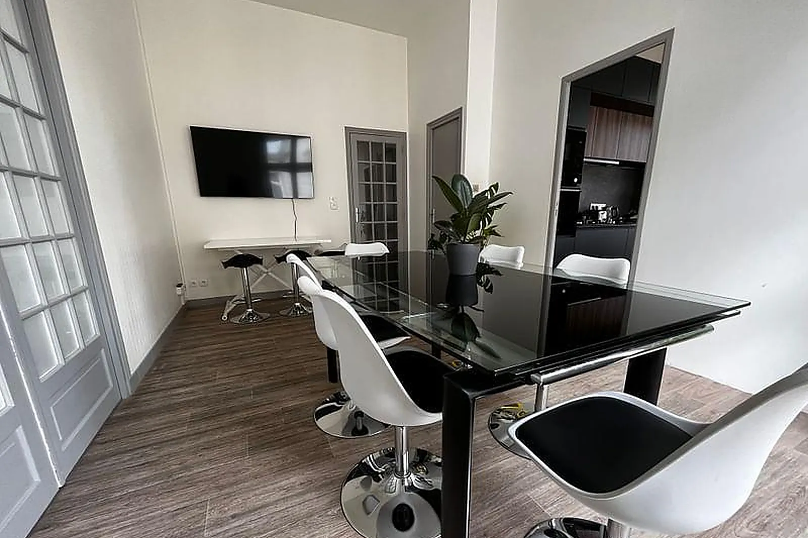 Lieux événementiels, SALLE D'ORLÉANS