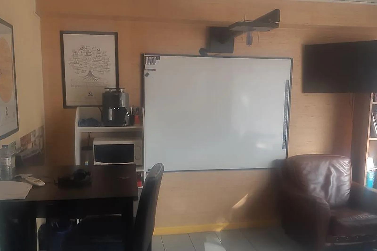 Lieux événementiels, SALLE DE FORMATION MÉNILMONTANT