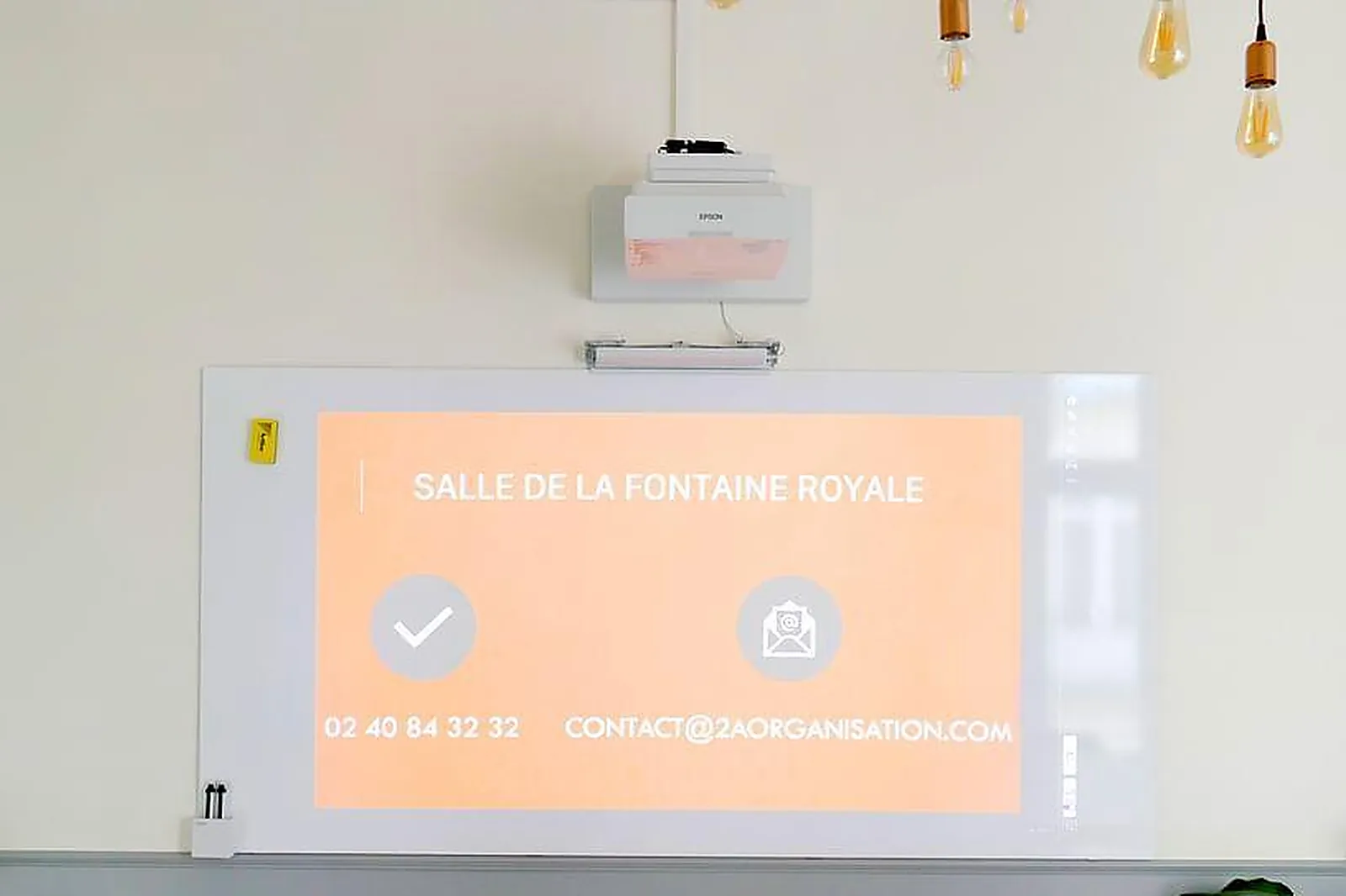 Lieux événementiels, SALLE DE LA FONTAINE ROYALE