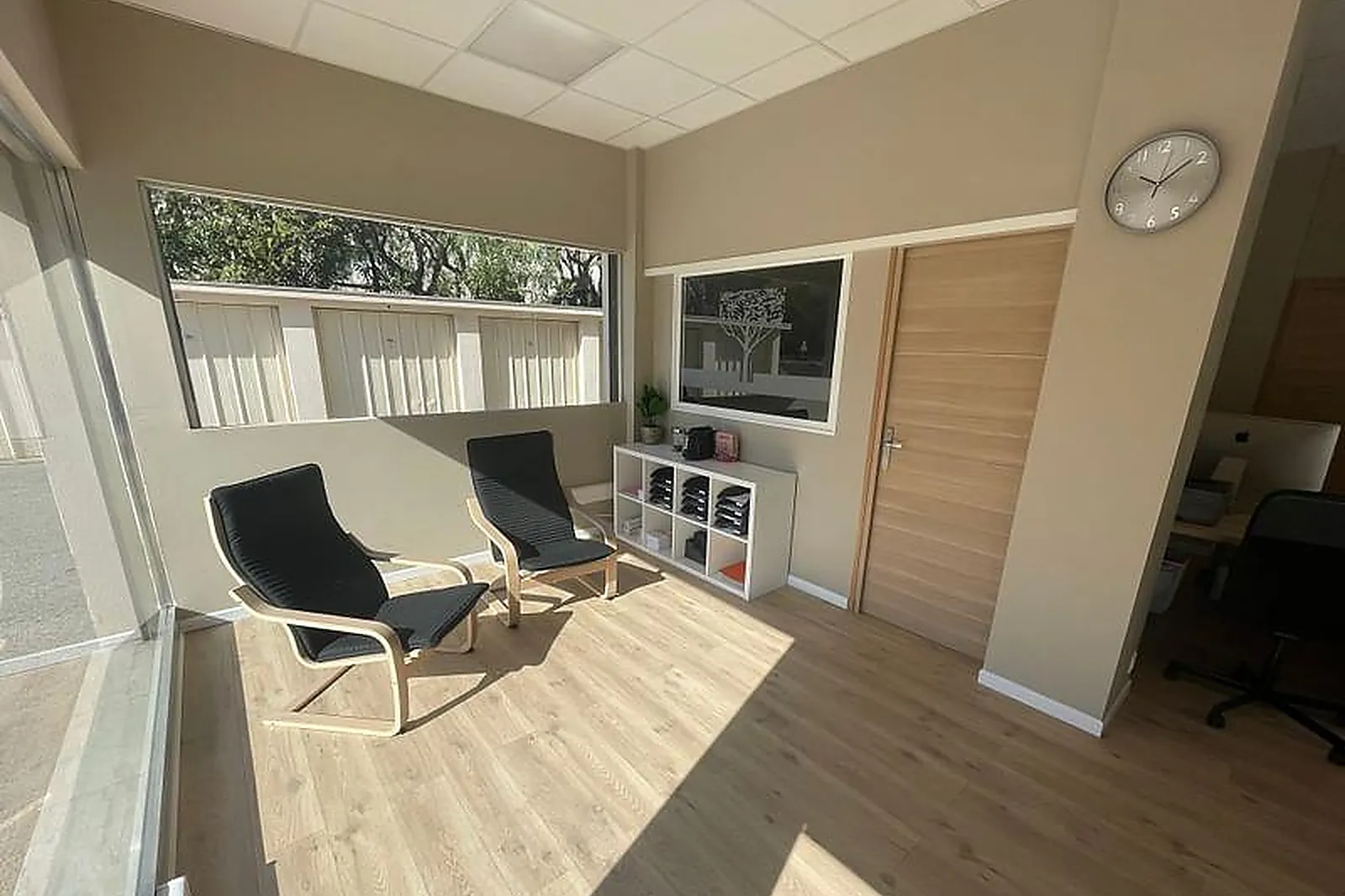 Lieux événementiels, SALLE DE RÉUNION/CO-WORKING