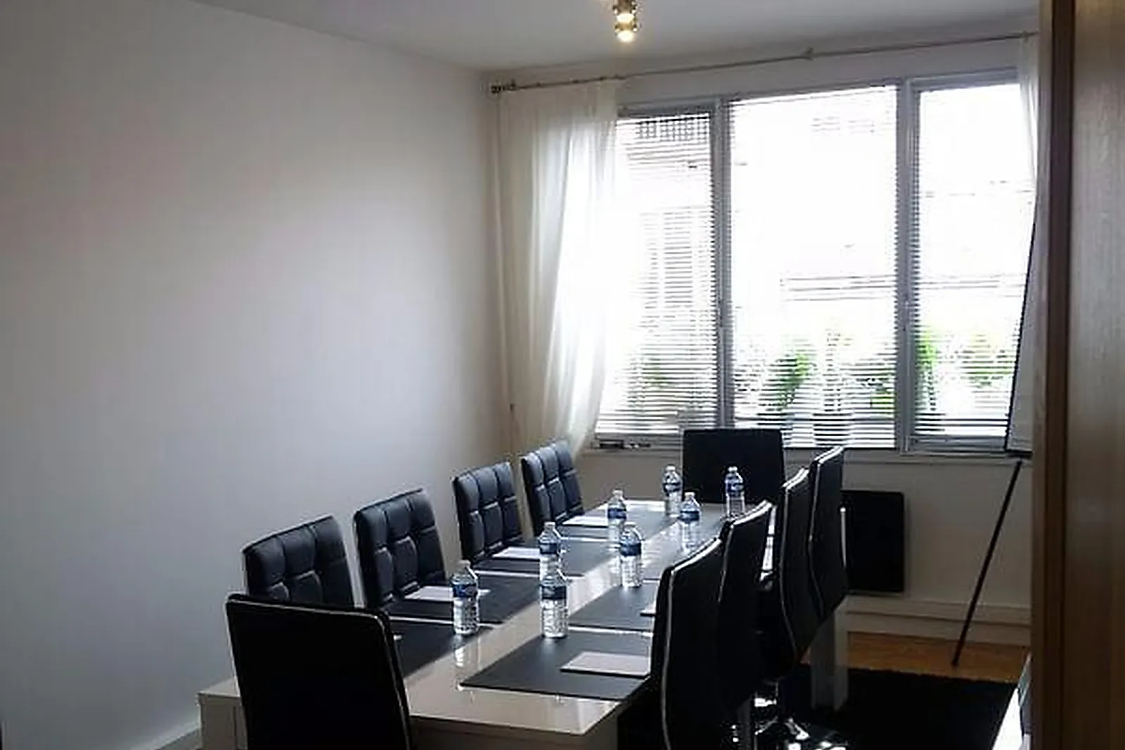 Lieux événementiels, SALLE DE RÉUNION CHAMPS ELYSÉES