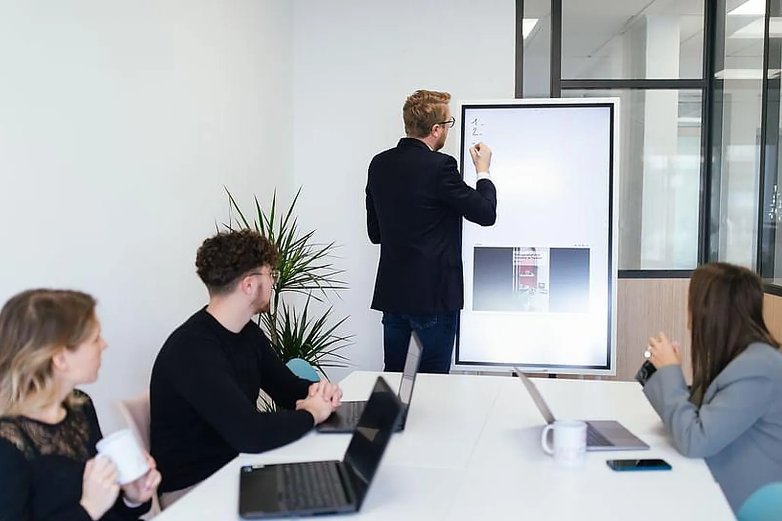 Lieux événementiels, SALLE DE RÉUNION HORIZON