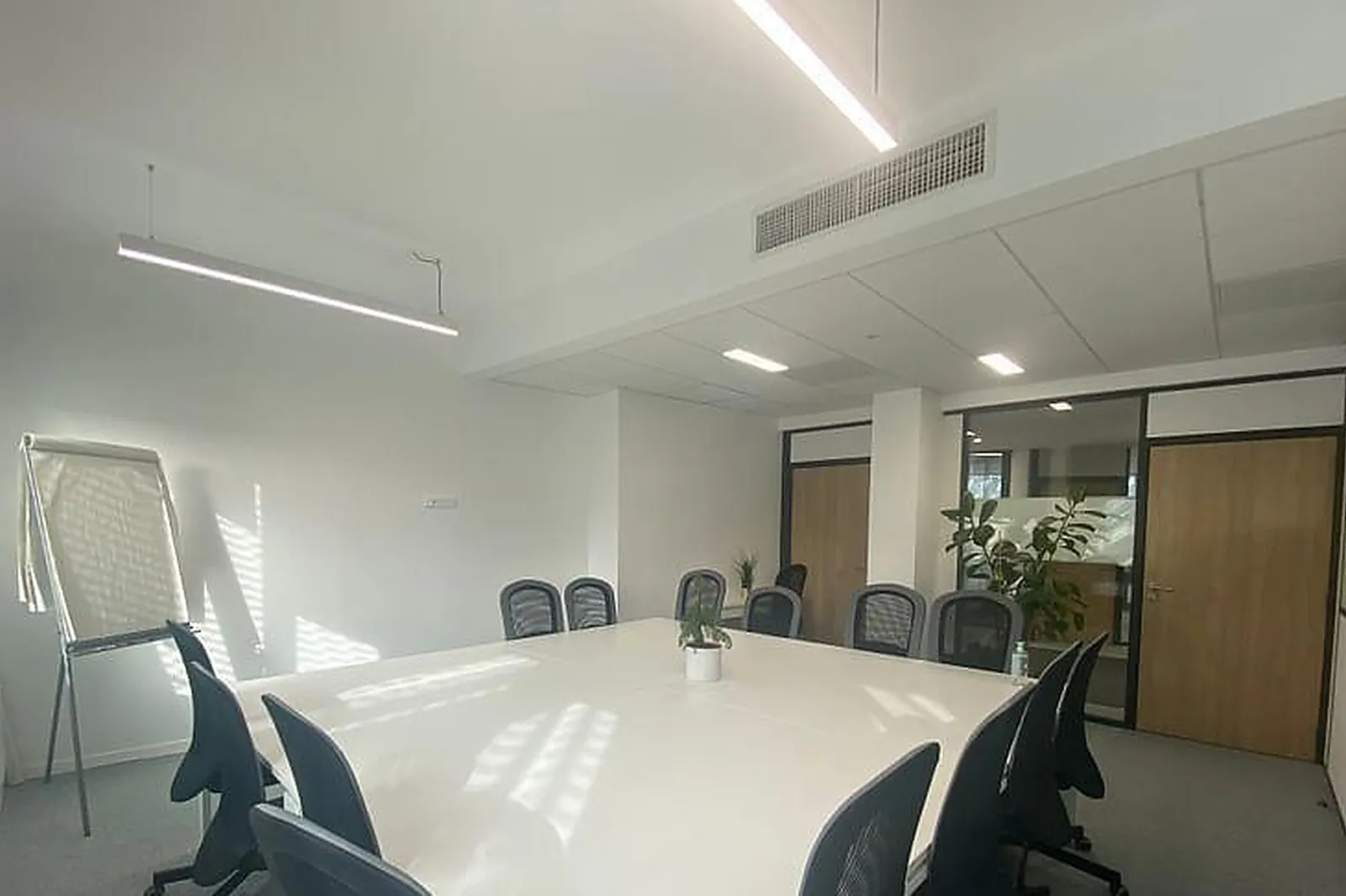 Lieux événementiels, SALLE DE RÉUNION IDENTITY