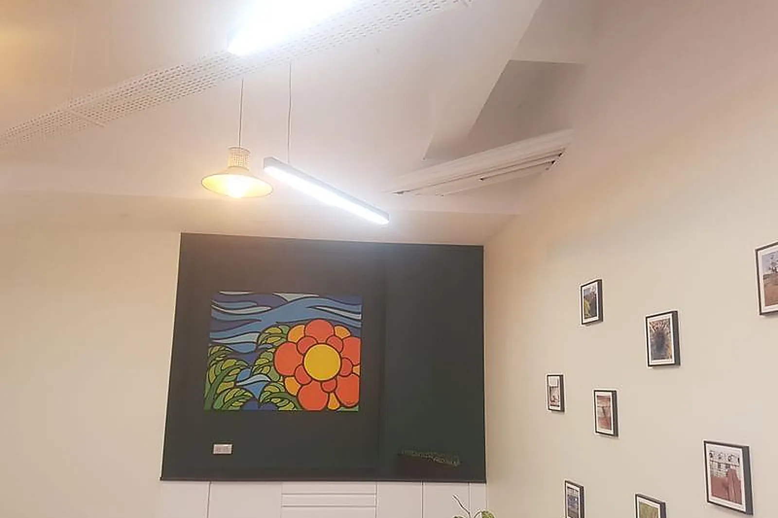 Lieux événementiels, SALLE DE RÉUNION LE PRÉAU - MONTROUGE