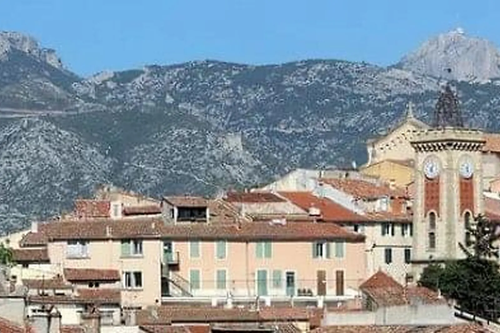 Lieux événementiels, SALLE DE RÉUNION MARCEL PAGNOL