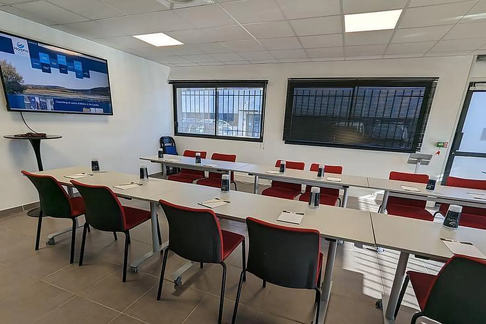 Lieux événementiels, SALLE DE RÉUNION VASARELY (20 À 35 PERS.)