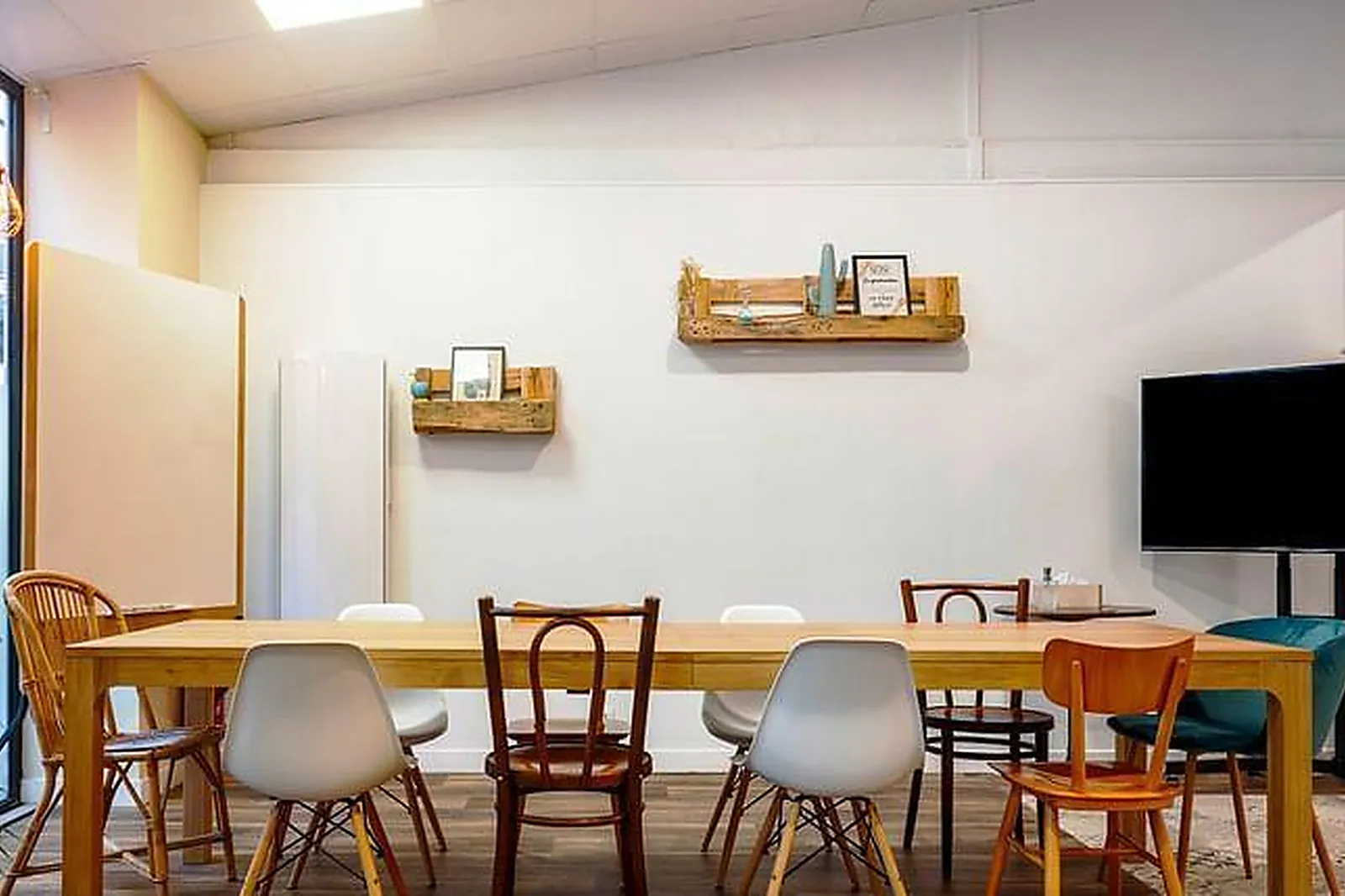 Lieux événementiels, SALLE DE RÉUNION COSY - LYON PART DIEU / BROTTEAUX