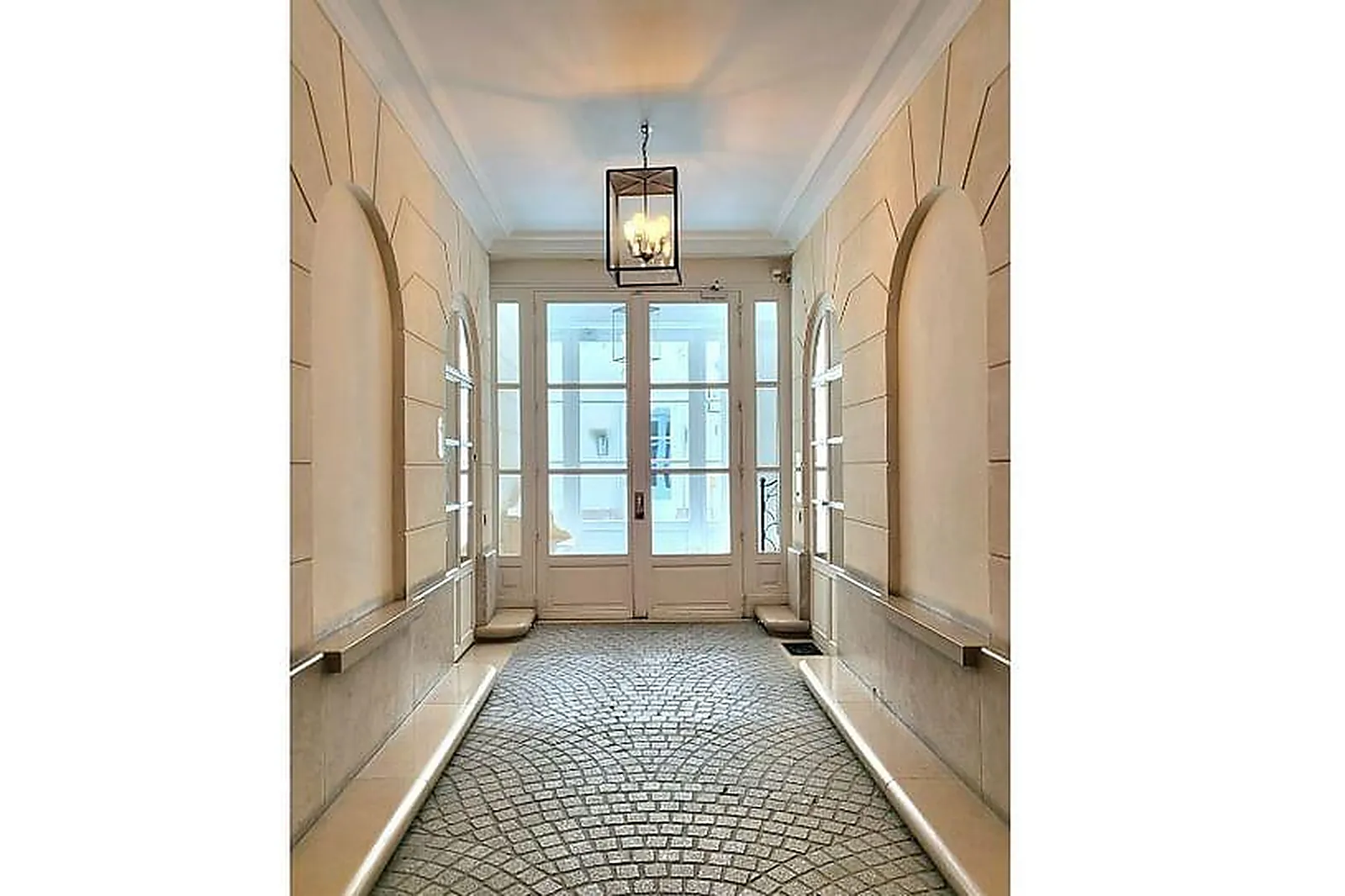 Lieux événementiels, SALLE DE RÉUNION RUE SAINT HONORÉ PARIS