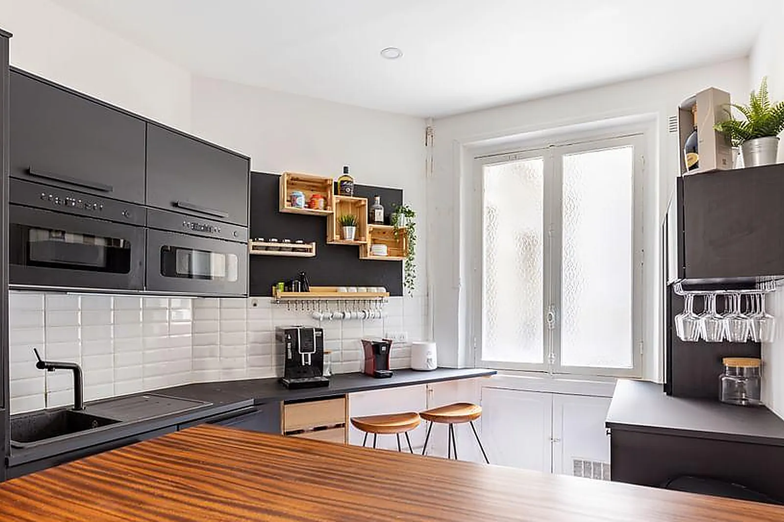 Lieux événementiels, SALLE DE RÉUNION ÉQUIPÉE GARE DE LYON