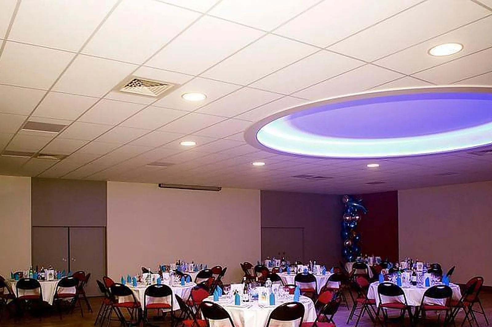 Lieux événementiels, SALLE D'HONNEUR SNO