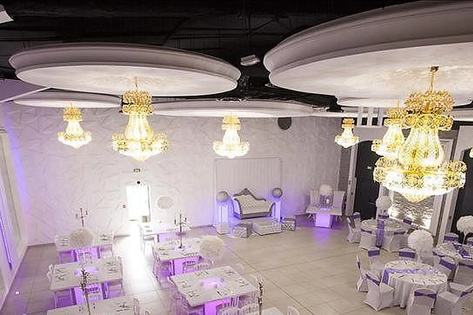 Lieux événementiels, SALON ELONN'GA