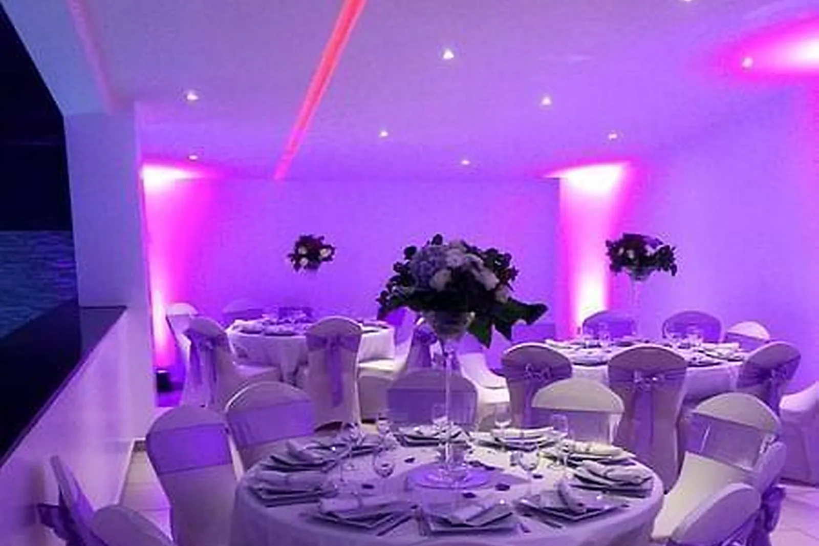 Lieux événementiels, SALON ELONN'GA