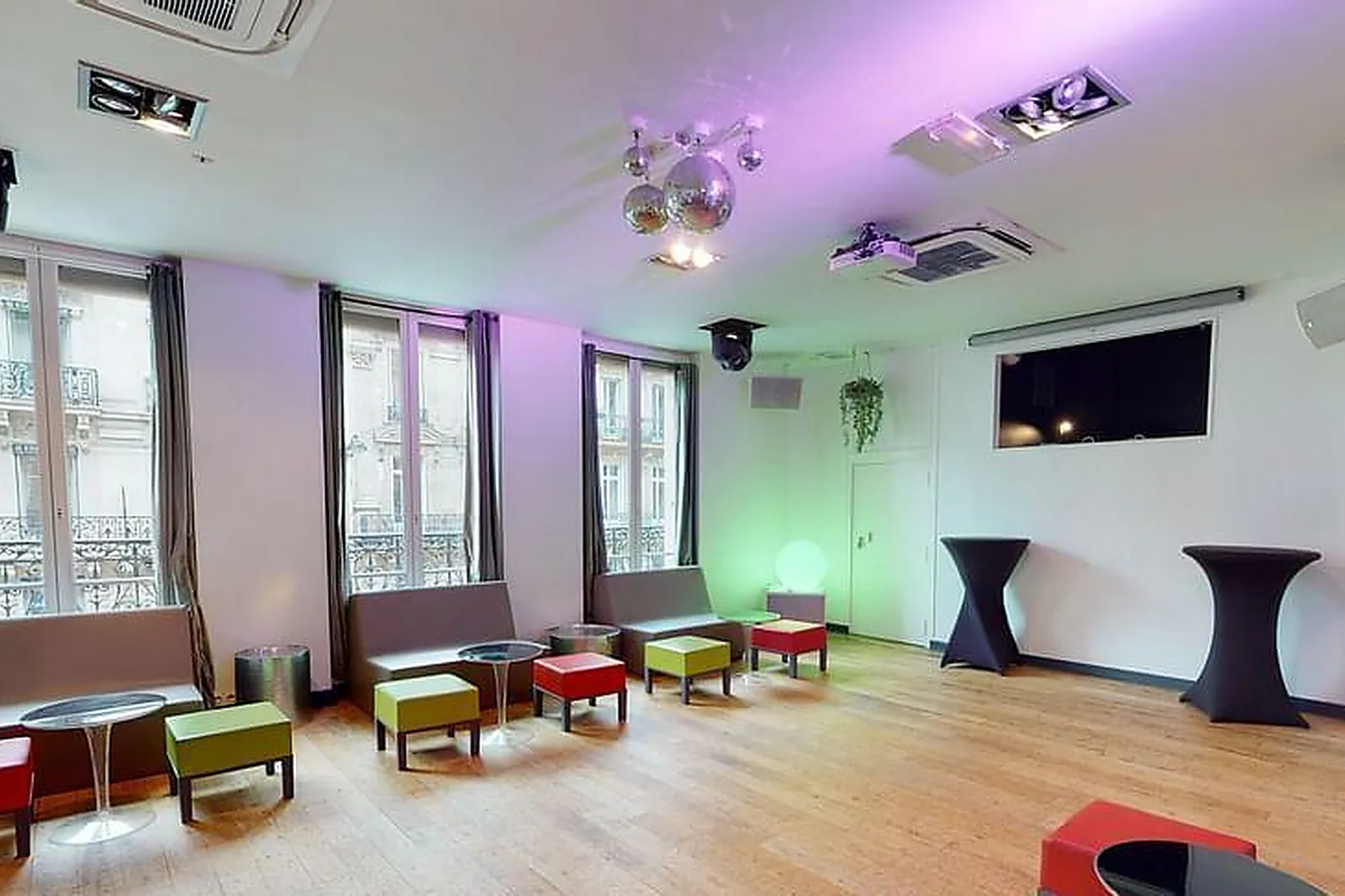 Lieux événementiels, SALON LAFAYETTE