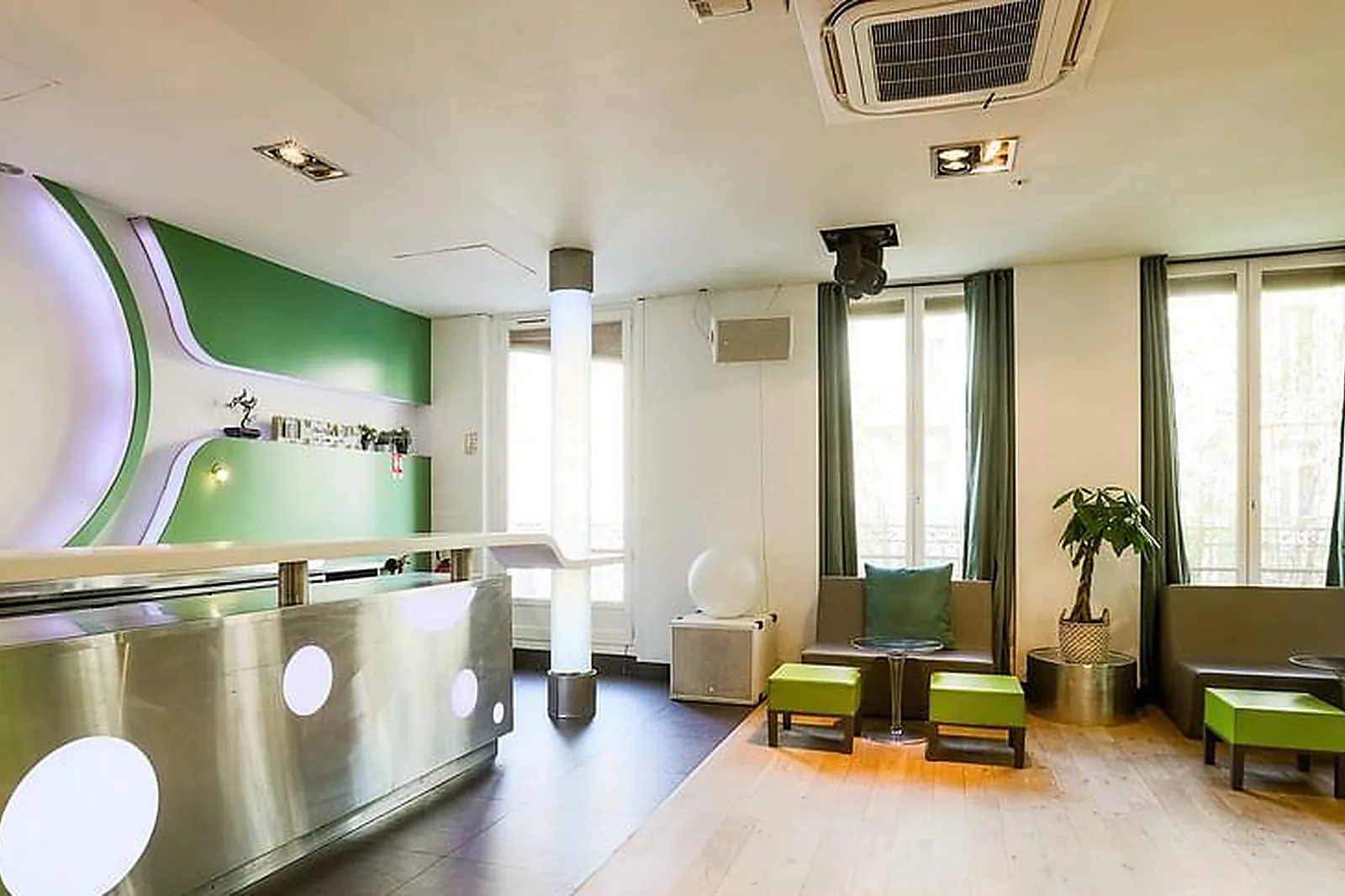 Lieux événementiels, SALON LAFAYETTE