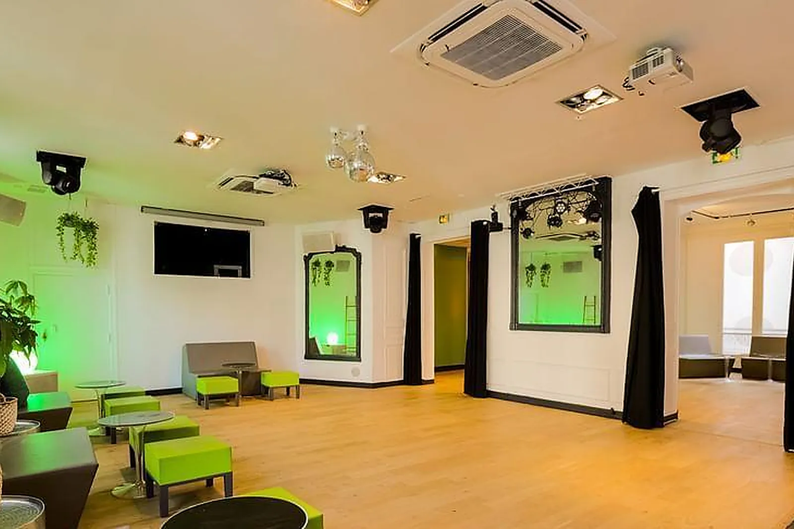 Lieux événementiels, SALON LAFAYETTE