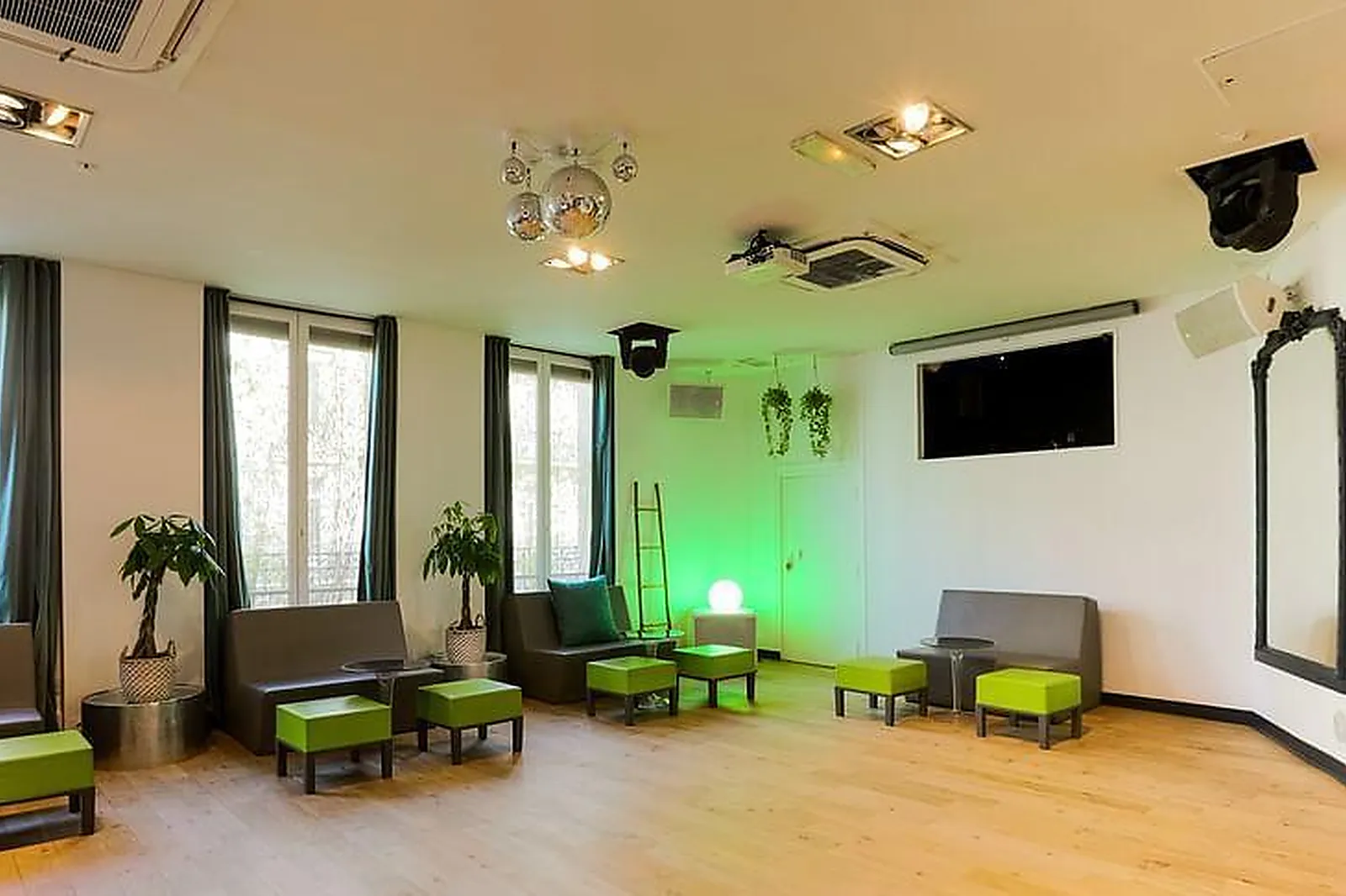 Lieux événementiels, SALON LAFAYETTE