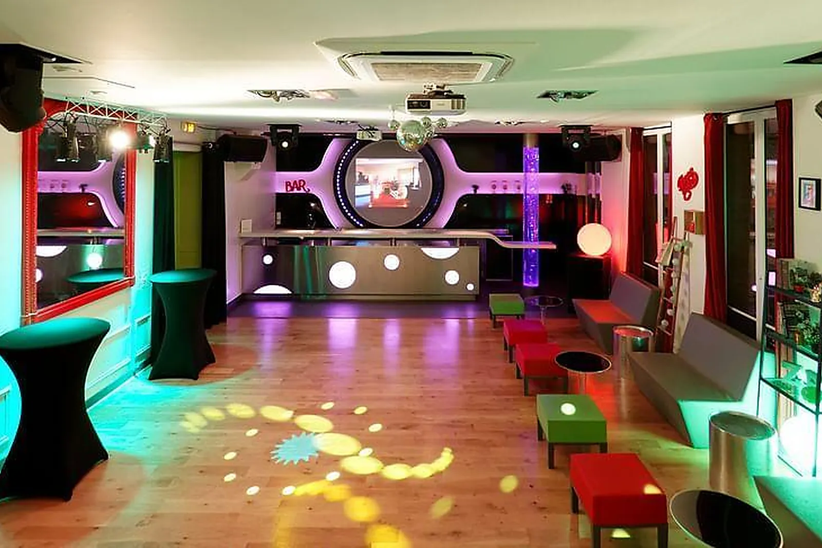 Lieux événementiels, SALON LAFAYETTE