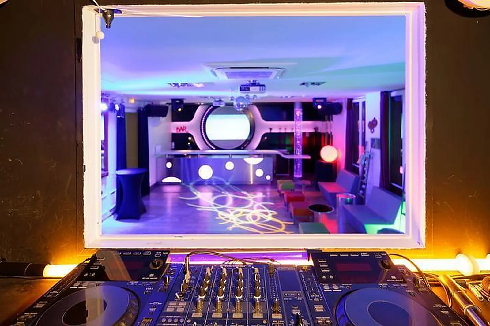 Lieux événementiels, SALON LAFAYETTE