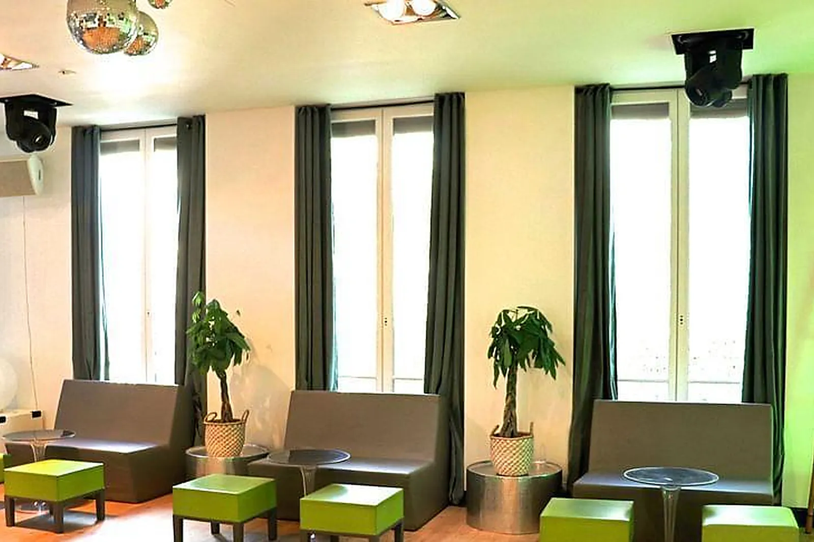 Lieux événementiels, SALON LAFAYETTE