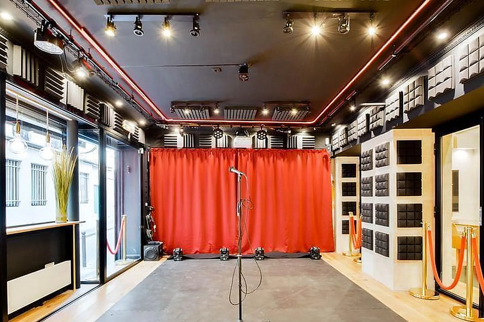 Lieux événementiels, SALON NUN