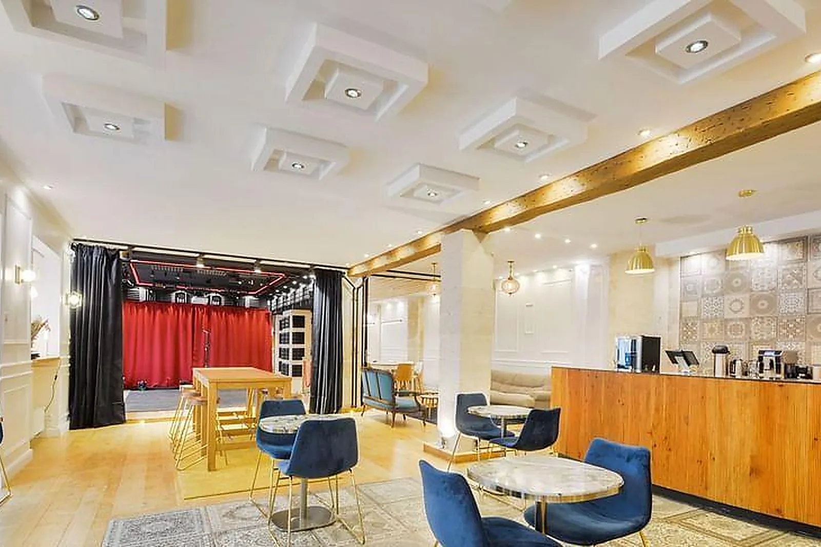 Lieux événementiels, SALON NUN