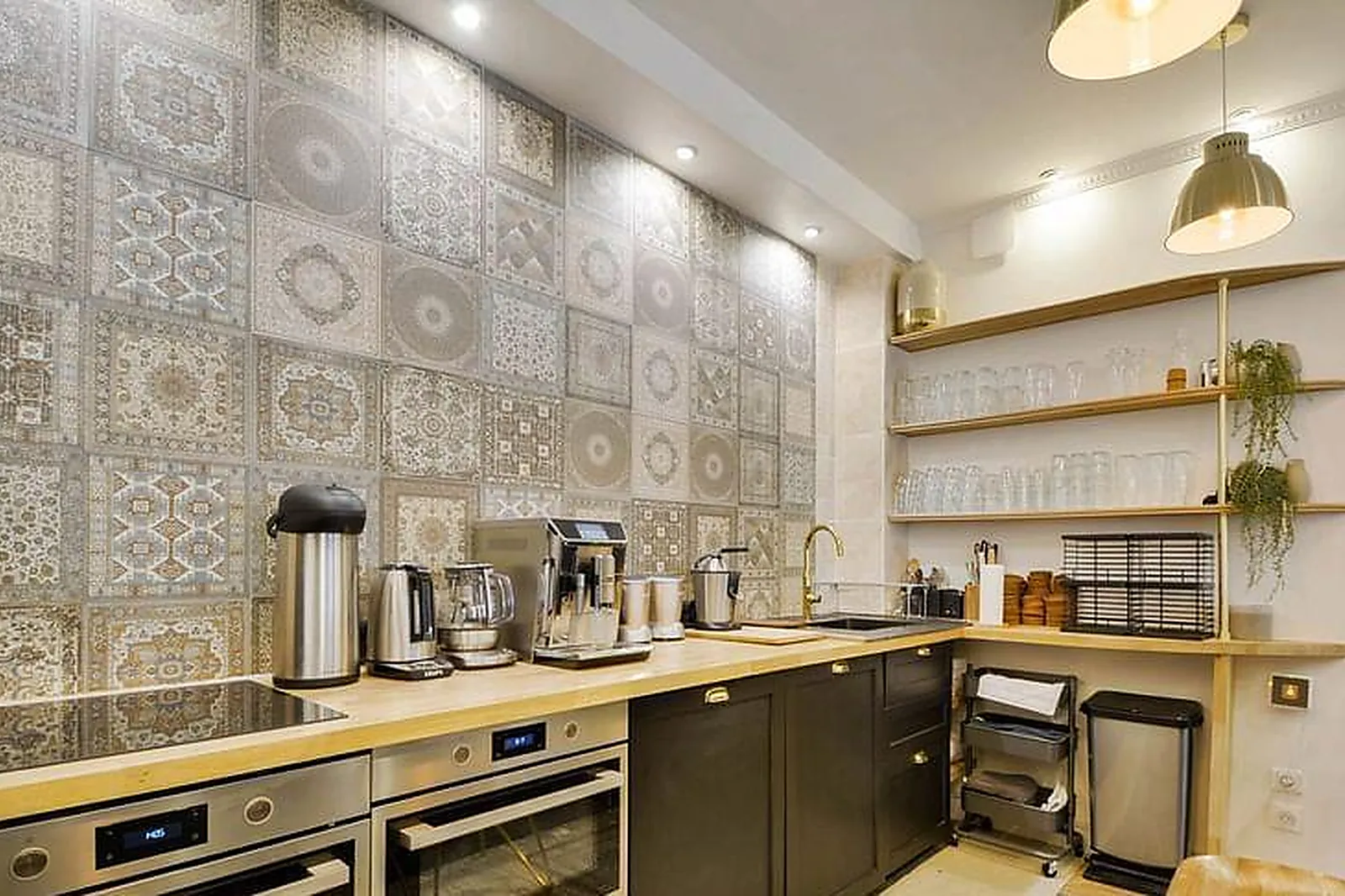 Lieux événementiels, SALON NUN