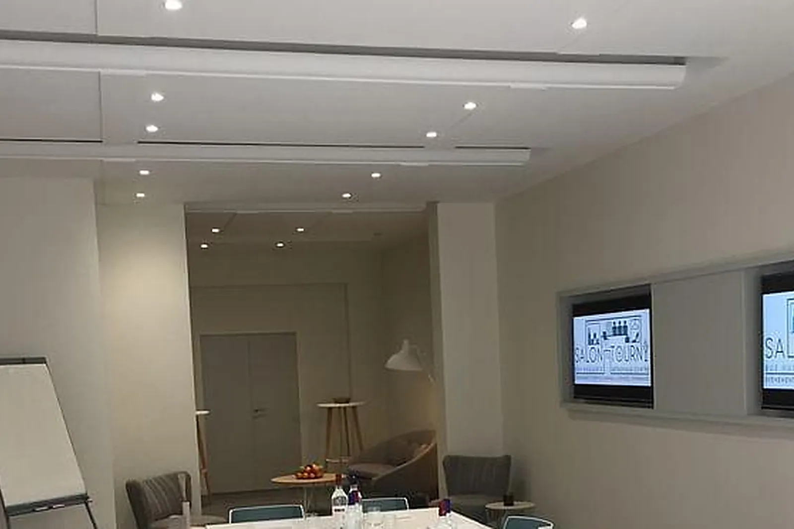 Lieux événementiels, SALON TOURNY