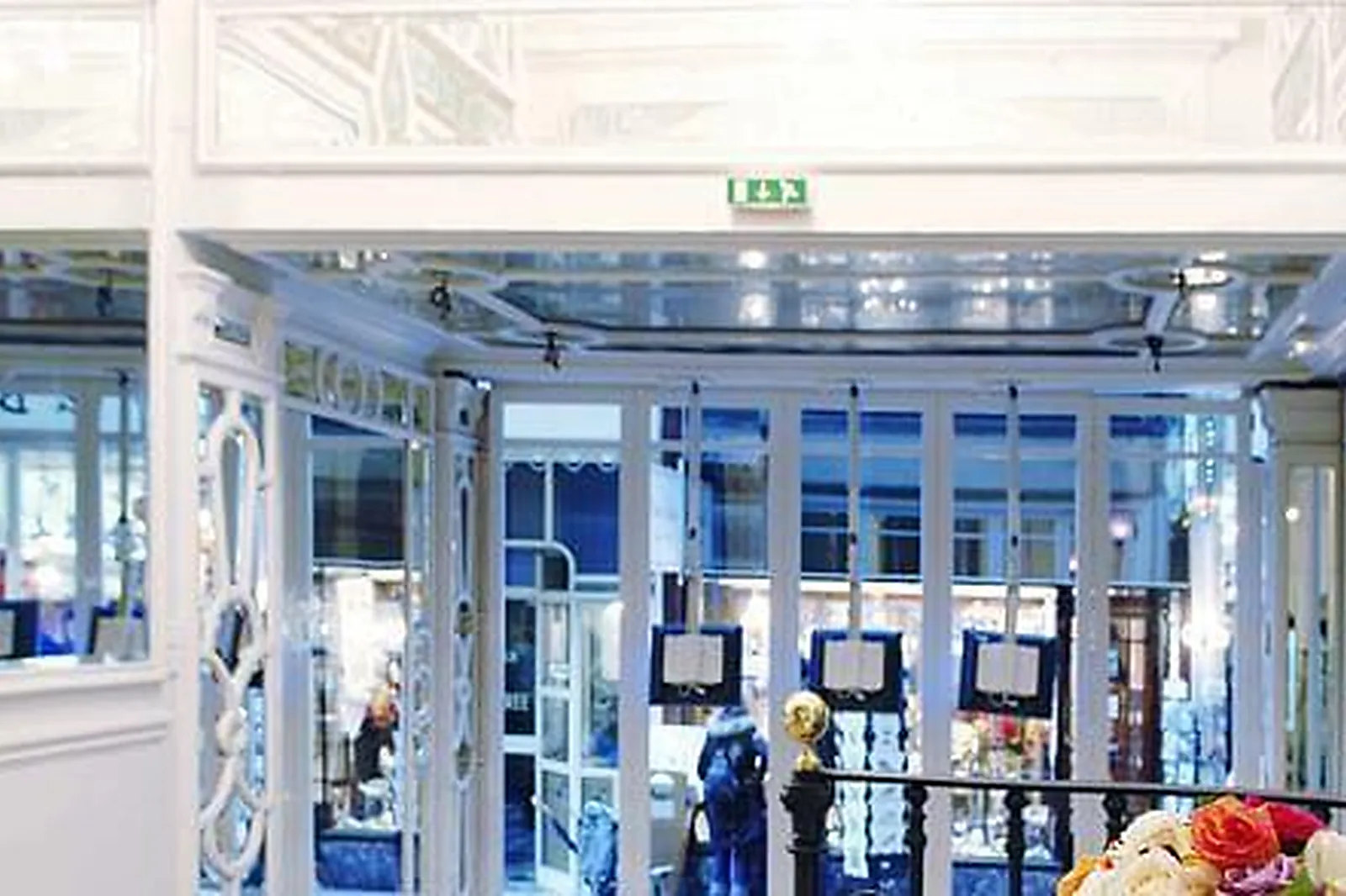 Lieux événementiels, SALON DES MIROIRS