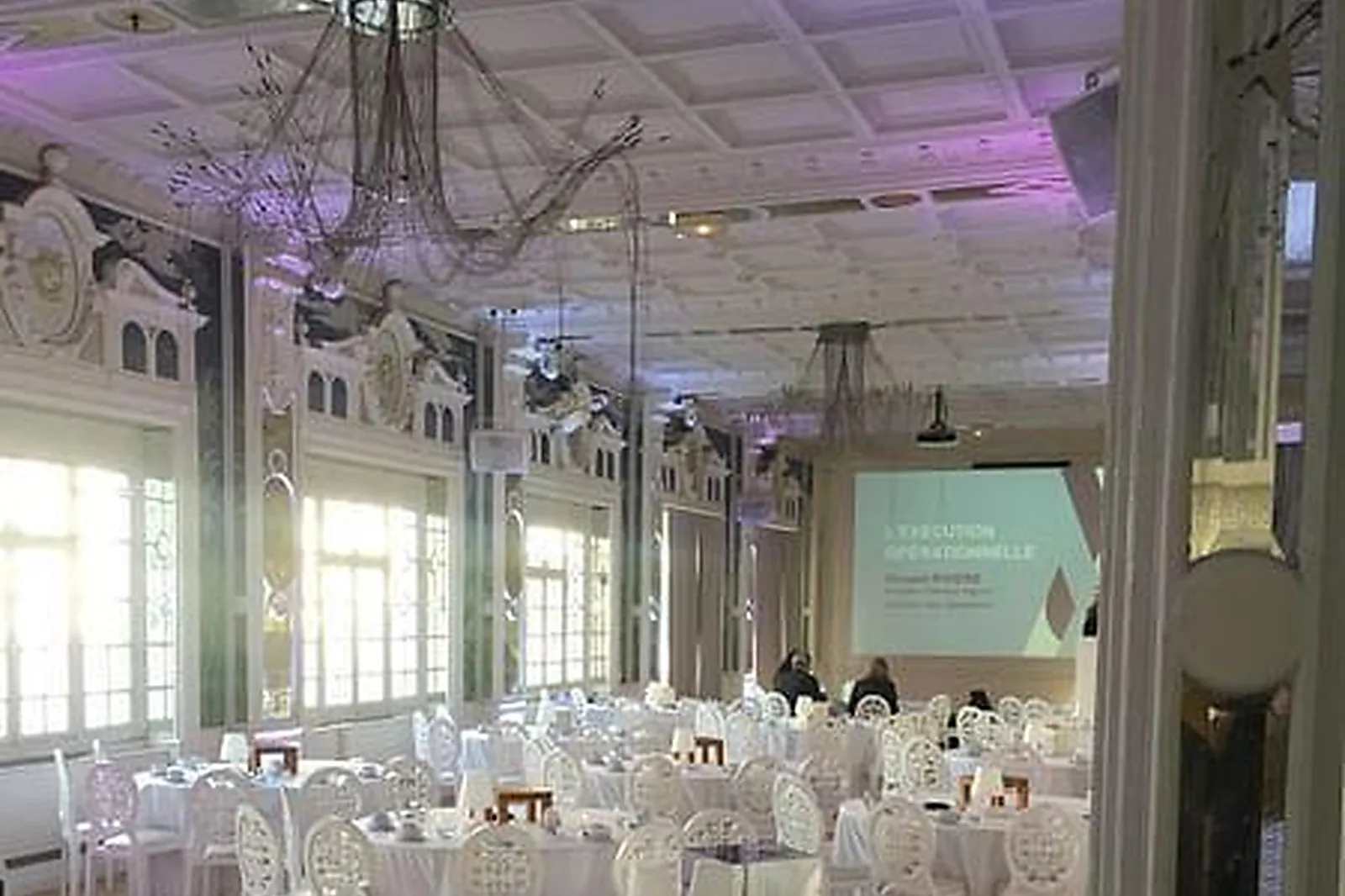 Lieux événementiels, SALON DES MIROIRS