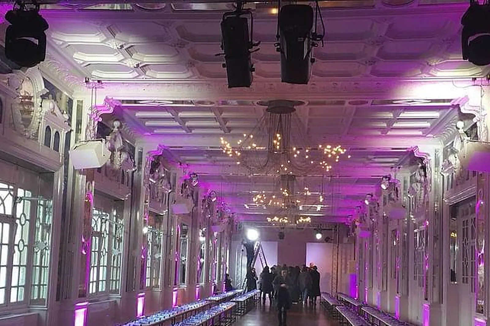 Lieux événementiels, SALON DES MIROIRS