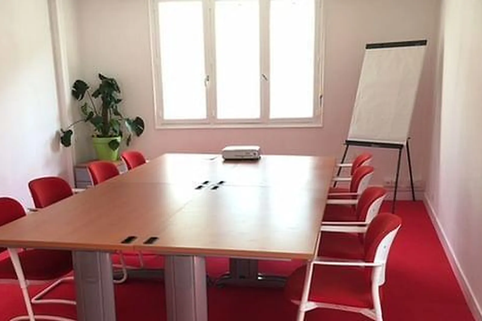 Lieux événementiels, SALONS 8ÈME SENS - ANGERS BÉCLARD