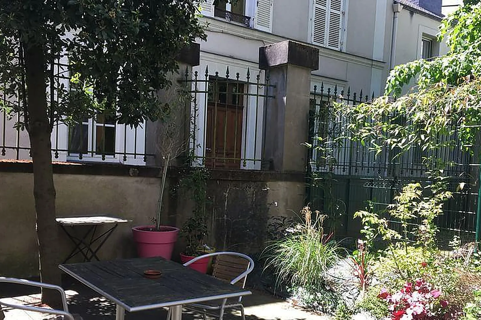 Lieux événementiels, SALONS 8ÈME SENS - ANGERS BÉCLARD