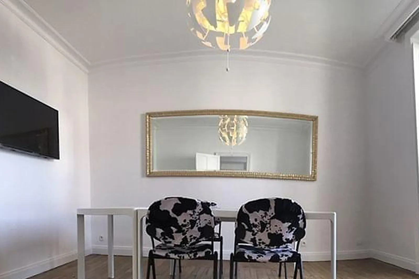 Lieux événementiels, SALONS 8ÈME SENS - REZE