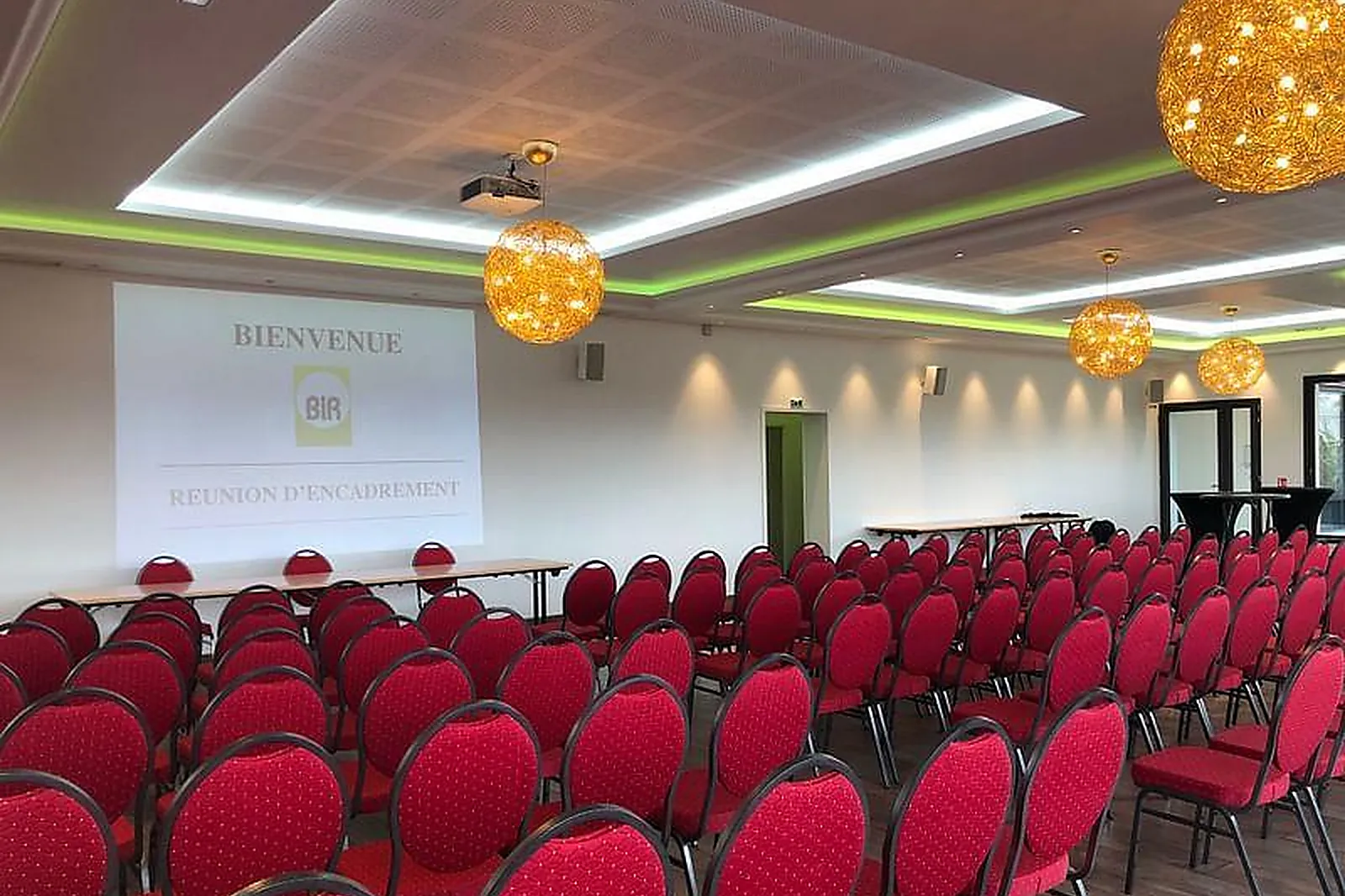 Lieux événementiels, SALONS VARENNE