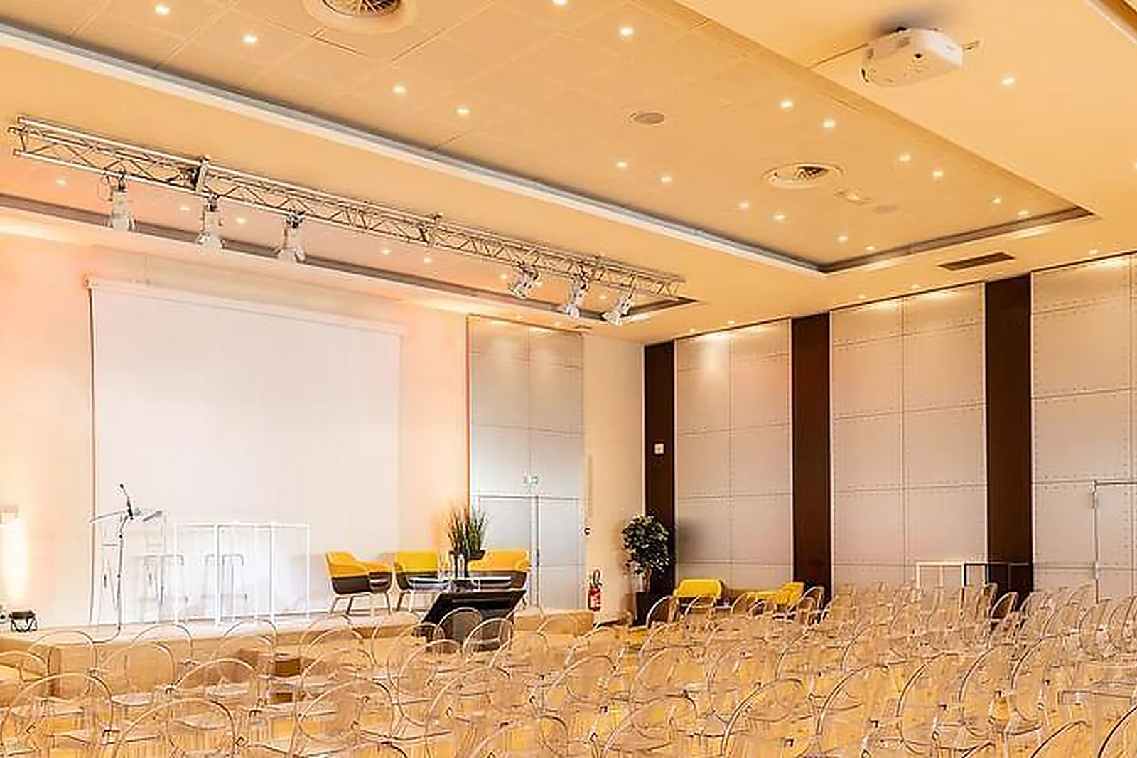 Lieux événementiels, PATHÉ AUBIÈRE