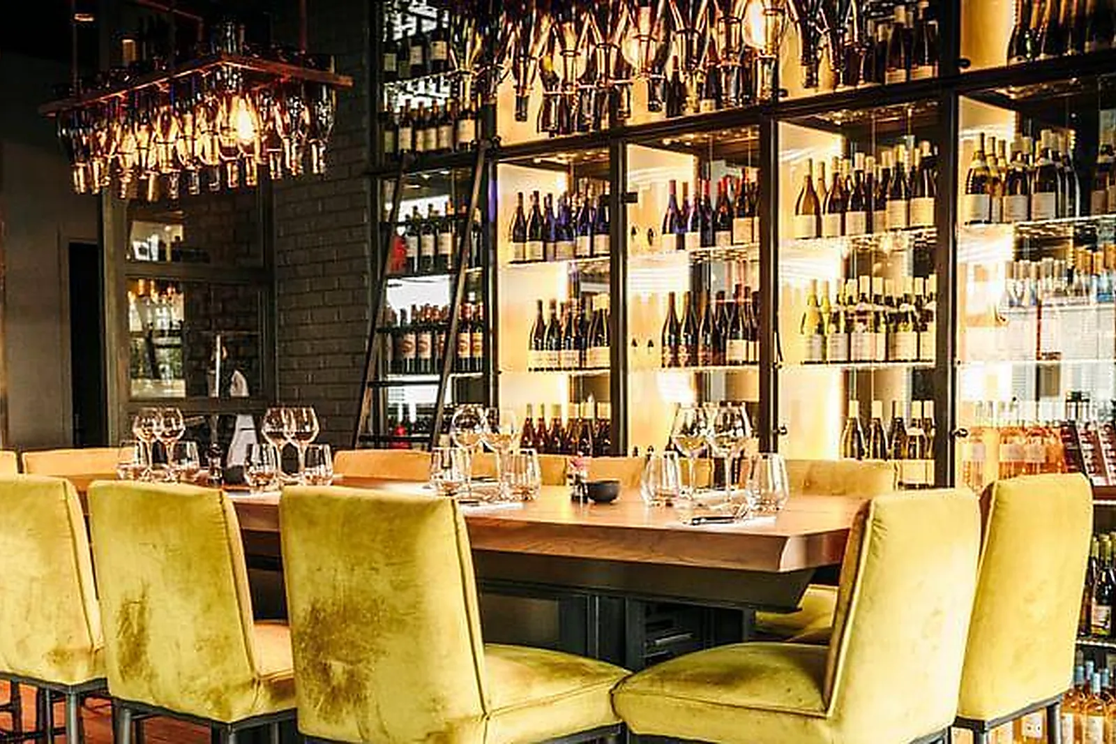 Lieux événementiels, SAPERLIPOPETTE