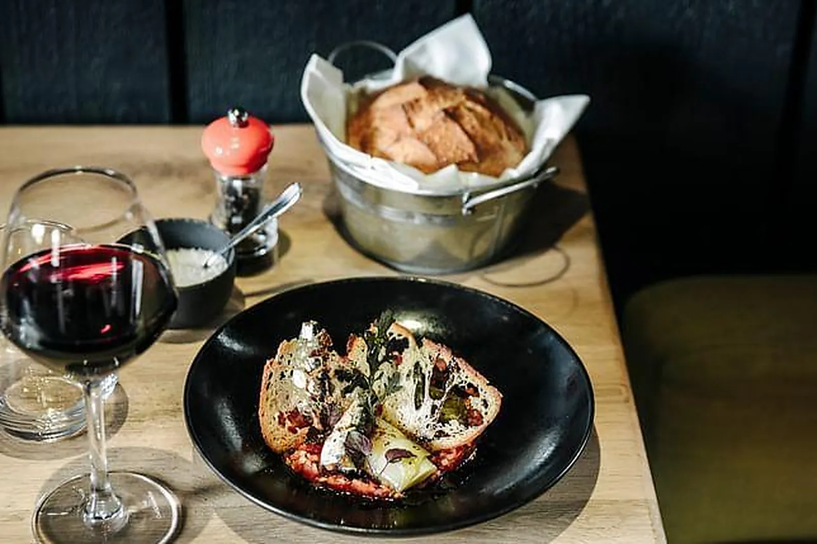 Lieux événementiels, SAPERLIPOPETTE