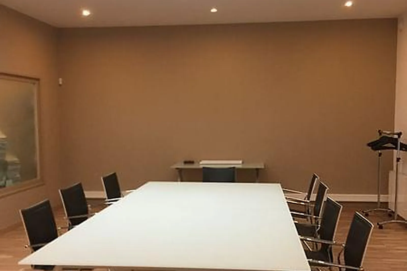 Lieux événementiels, SCI OVE CABINET AVOCAT DEBUYSER PLOUX