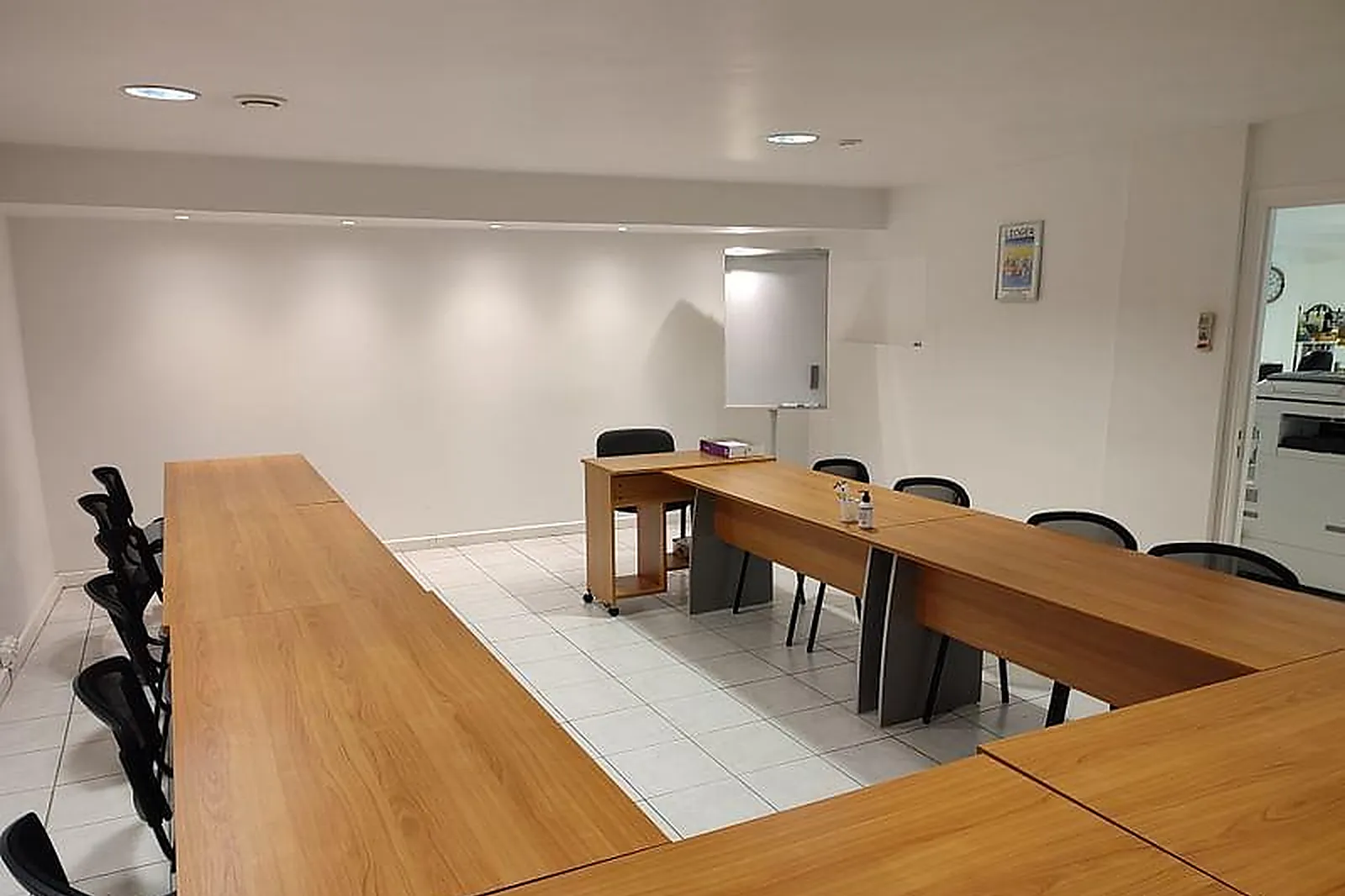 Lieux événementiels, SELFBURO