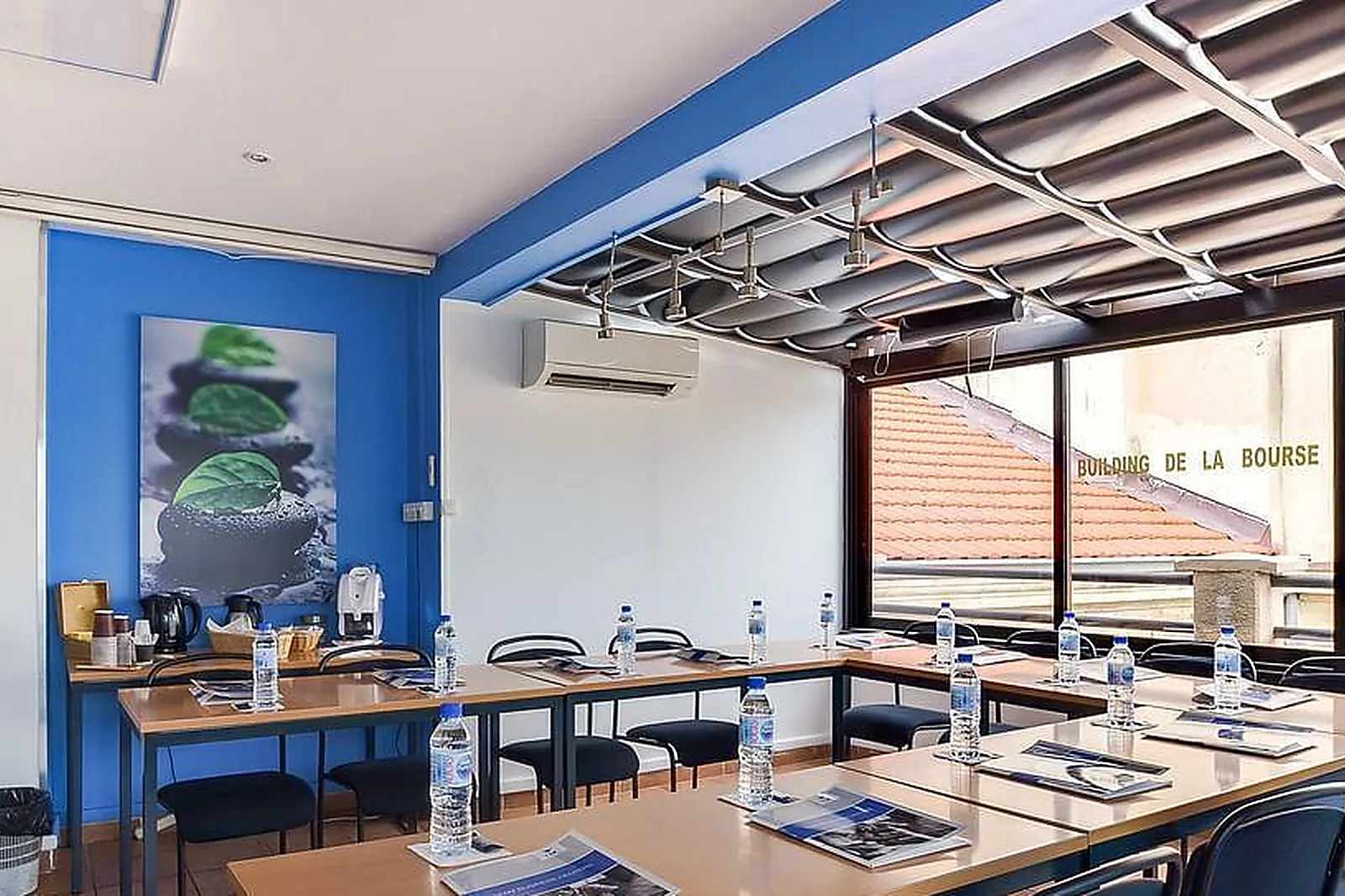 Lieux événementiels, SERVICES AUX BUREAUX