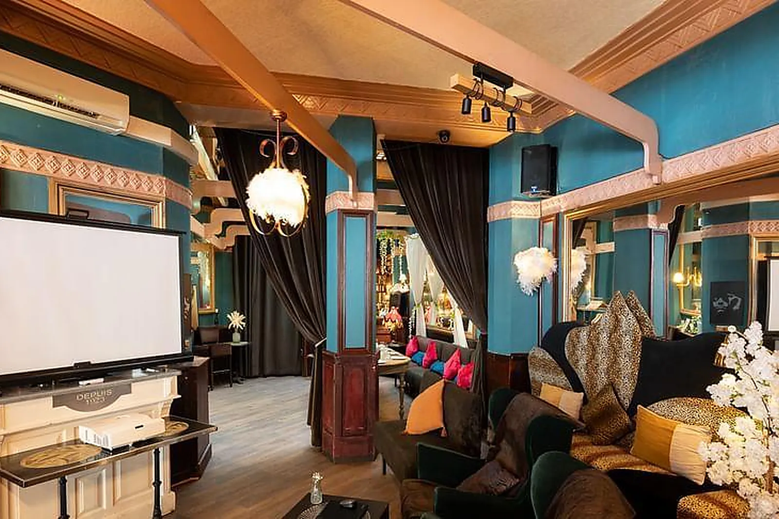 Lieux événementiels, LA CORDÉE OPÉRA