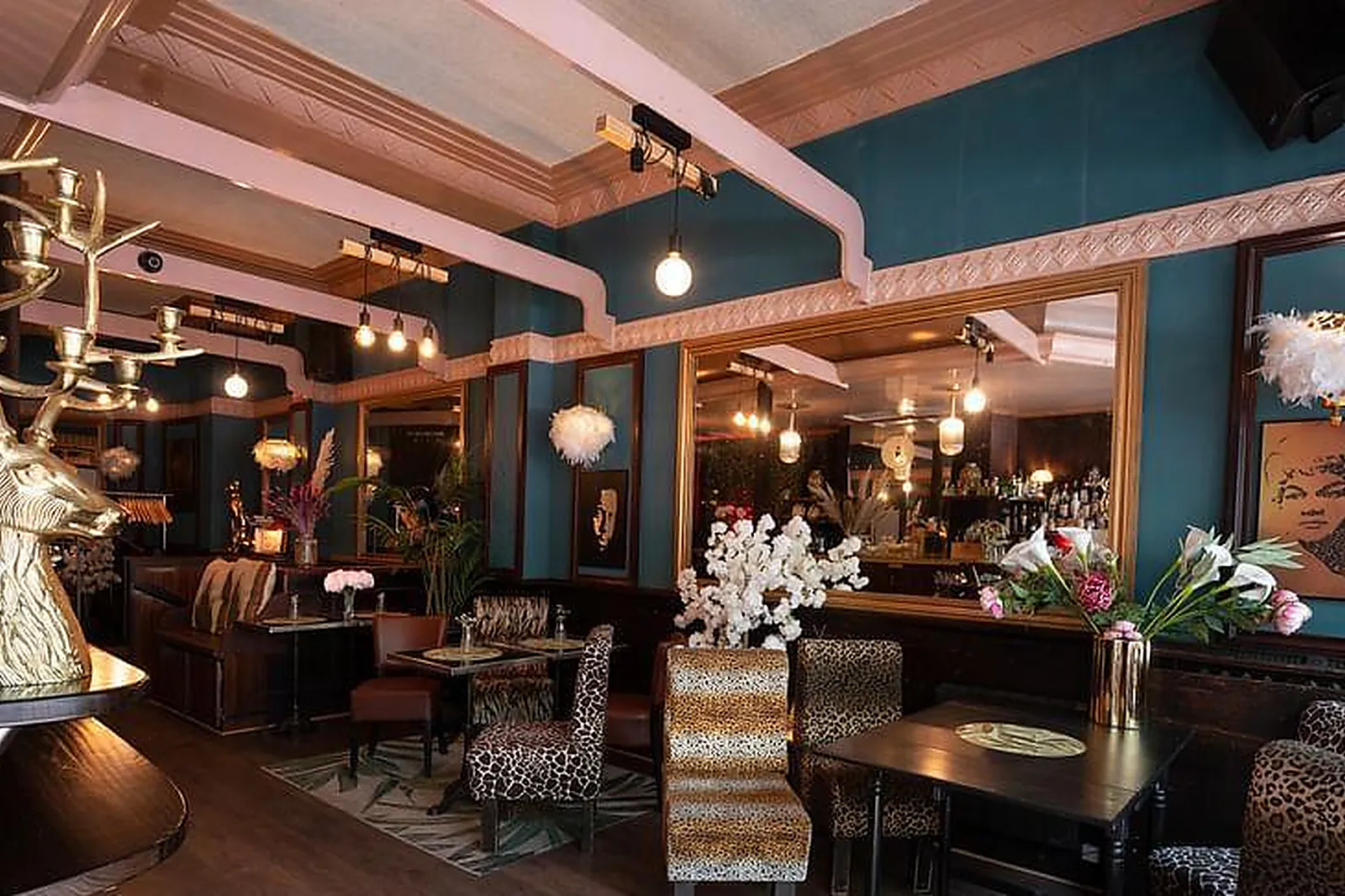 Lieux événementiels, LA CORDÉE OPÉRA