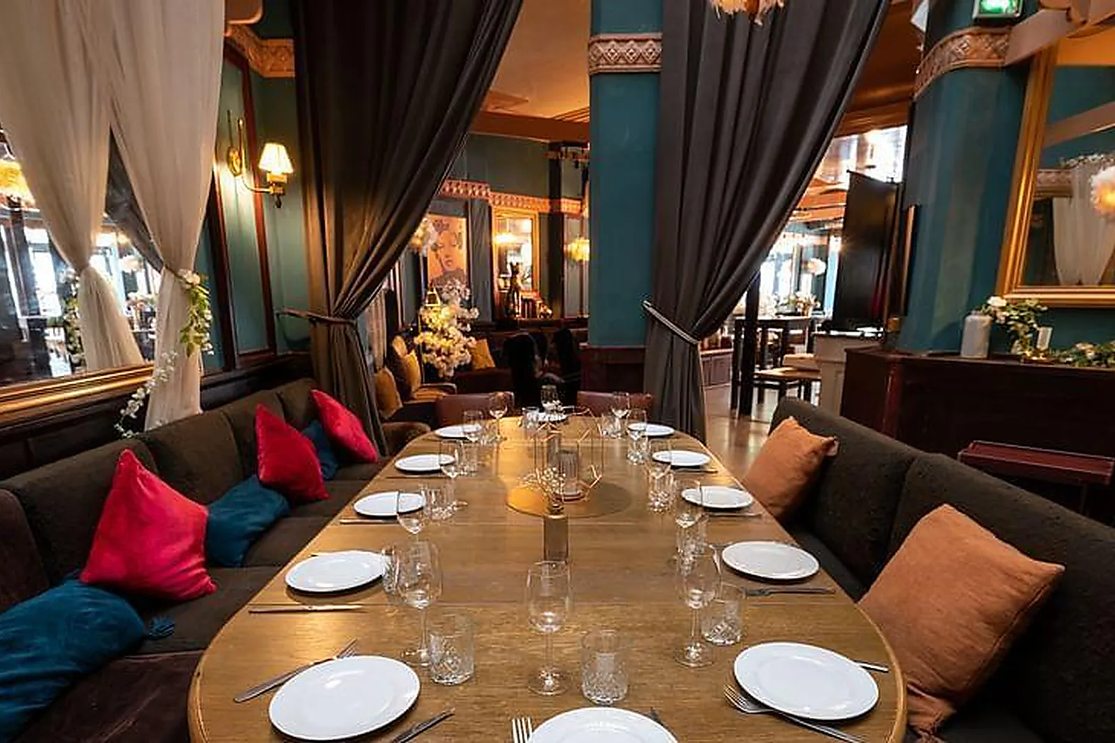 Lieux événementiels, LA CORDÉE OPÉRA