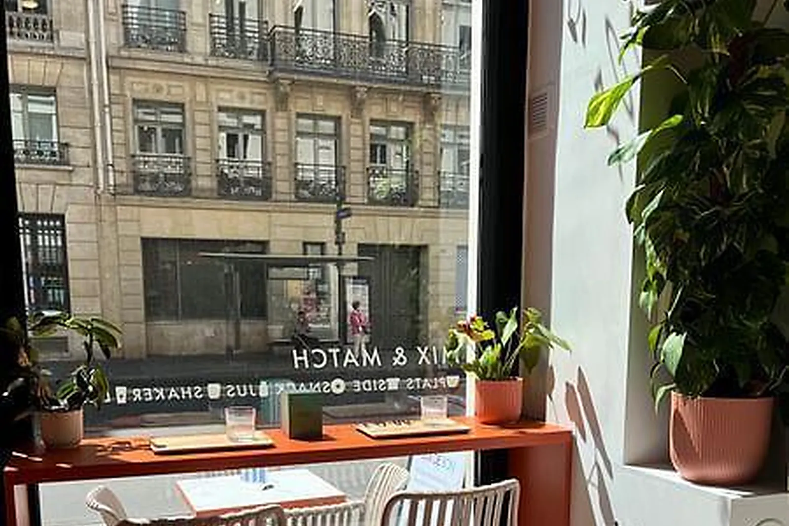 Lieux événementiels, SHAKE SMITH