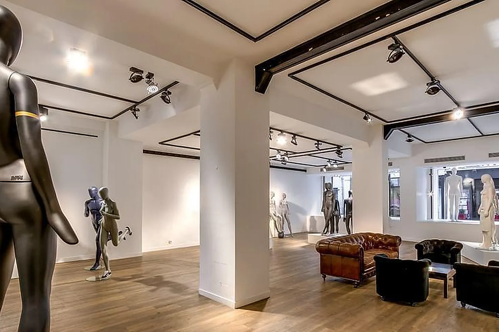 Lieux événementiels, SHOWROOM 01