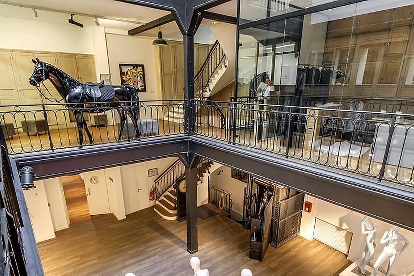 Lieux événementiels, SHOWROOM 01