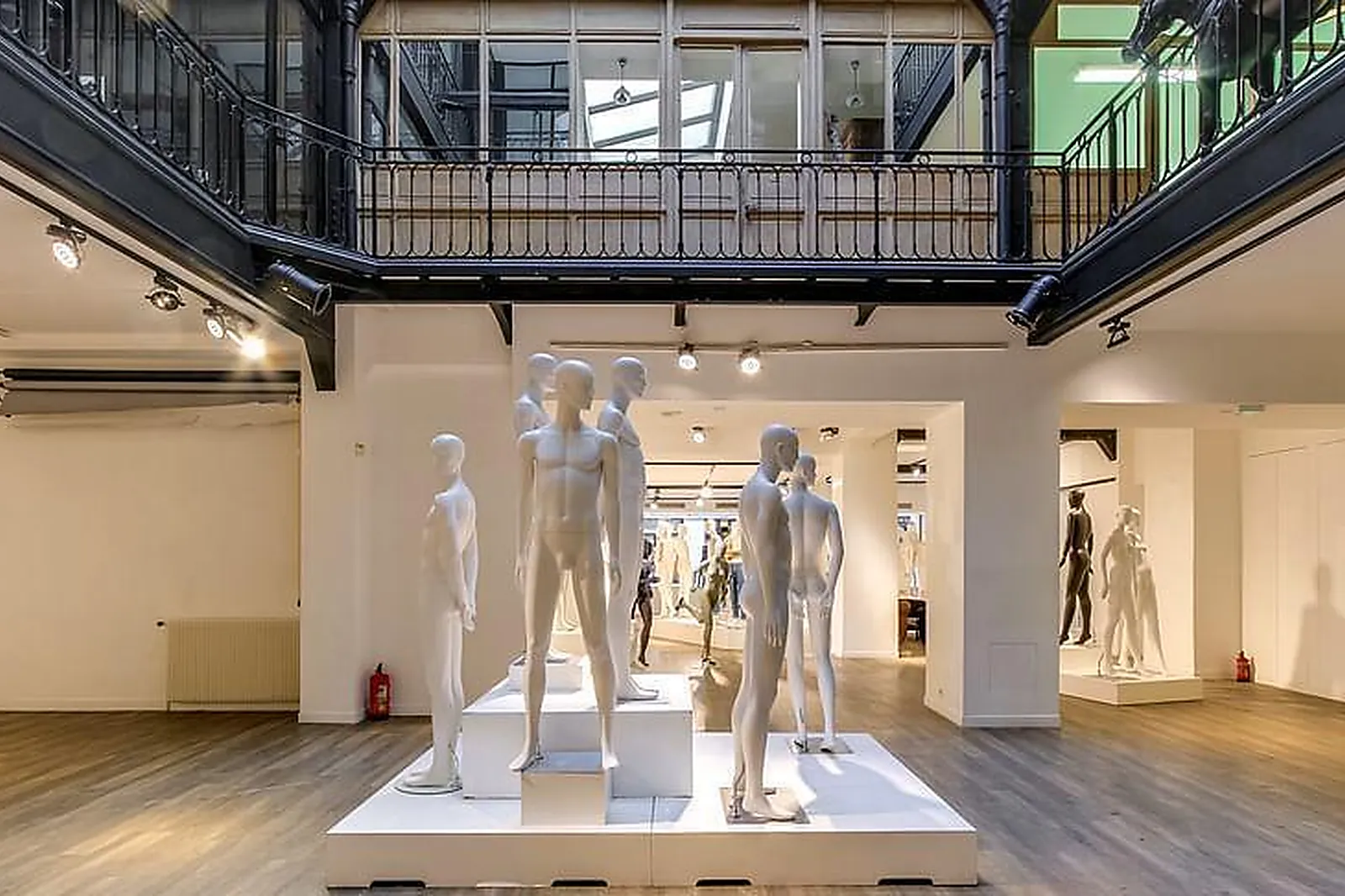 Lieux événementiels, SHOWROOM 01