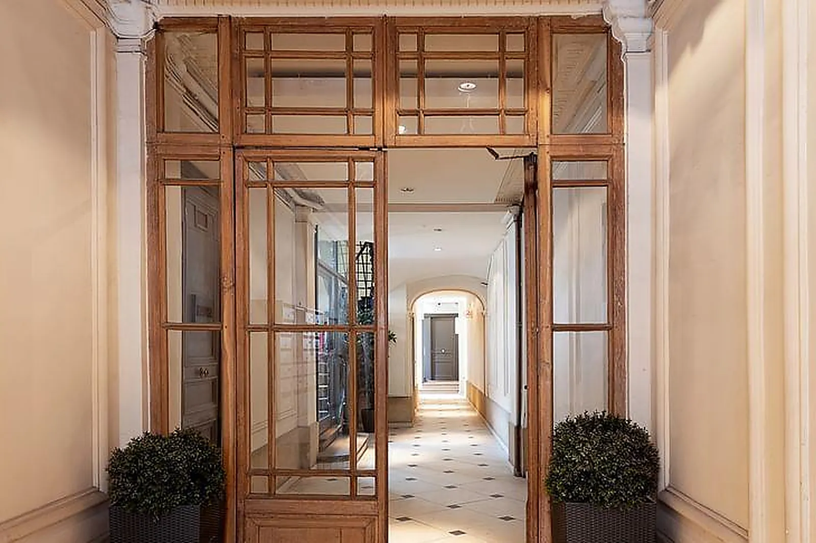 Lieux événementiels, SHOWROOM MR12